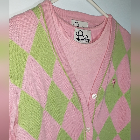 Lilly Pulitzer | 2 piece cardigan set - Picture 2 of 6